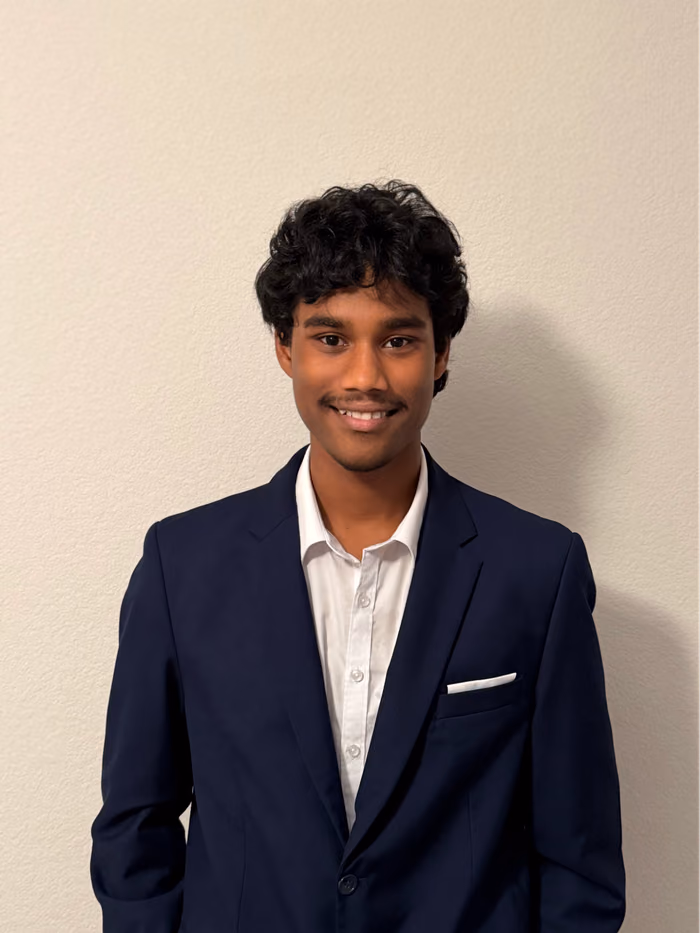 Portrait of Rohan Pasumarthi